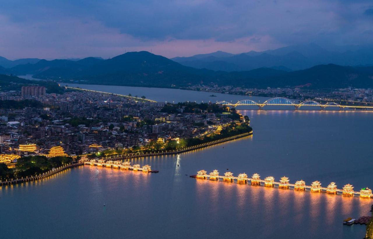 Crowne Plaza Chaozhou Riverside By Ihg Екстер'єр фото