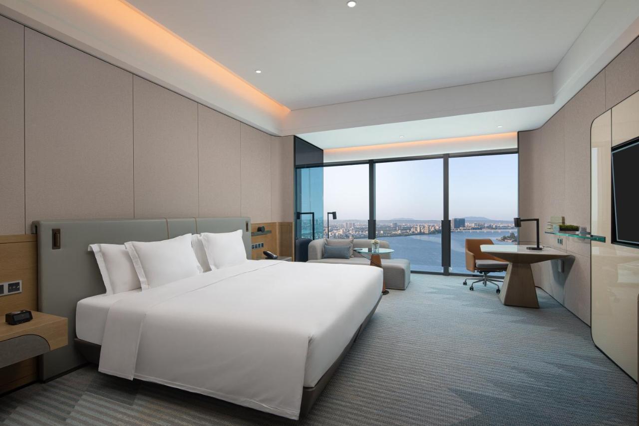 Crowne Plaza Chaozhou Riverside By Ihg Екстер'єр фото